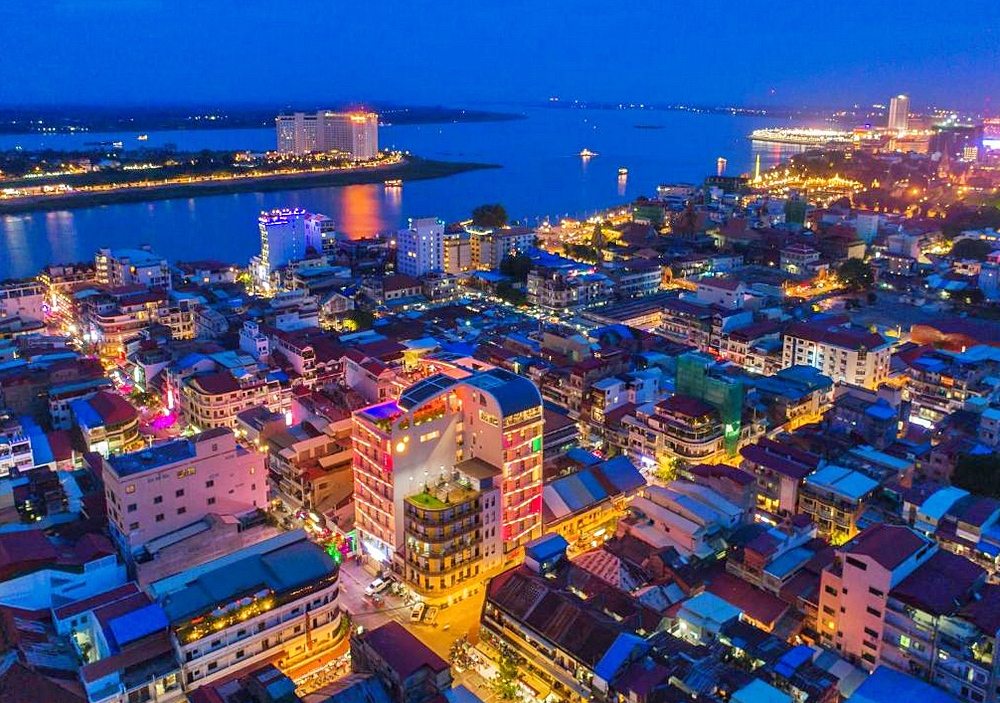 Sun & Moon Urban hotel in Phnom Penh