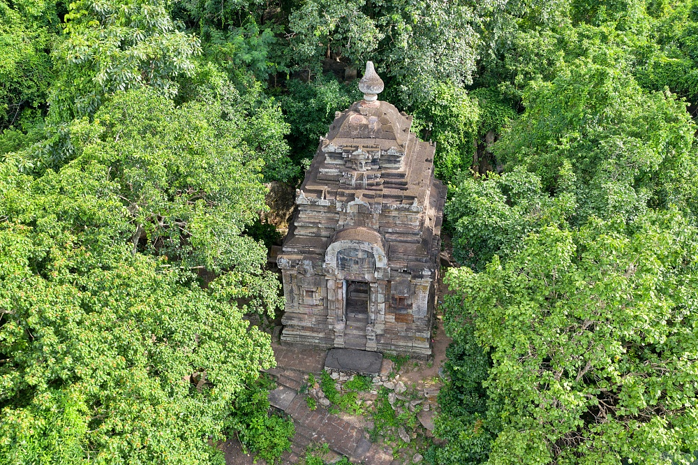 Phnom Da Temple in Takeo